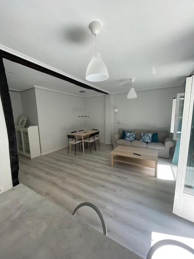 Apartamento Recien Reformado Excelente Ubicación *